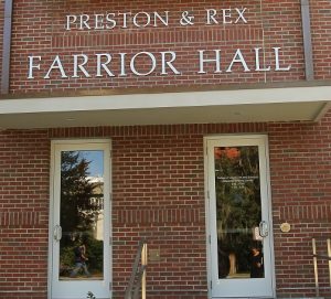 Photo of Farrior Hall - Academic Advising Center Entrance